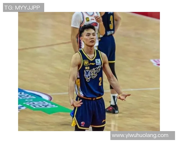 徐杰：从篮球新星到职业生涯的蜕变与挑战之路