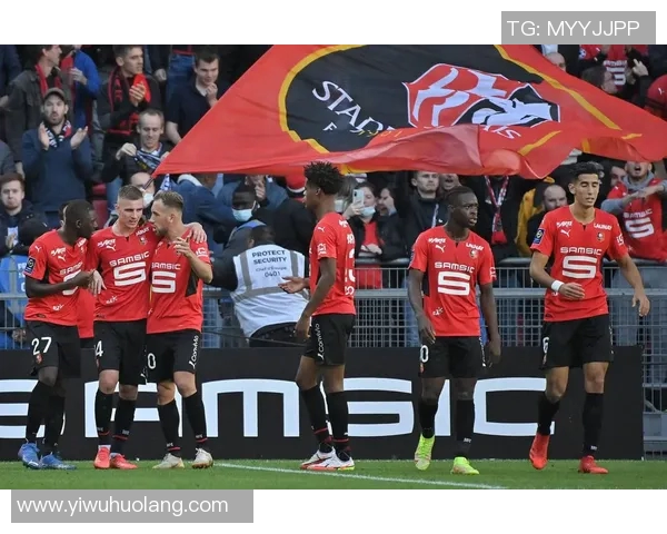 激情对决足球赛里昂迎战雷恩争夺胜利的荣耀与梦想 激情对决足球赛里昂迎战雷恩争夺胜利的荣耀与梦想