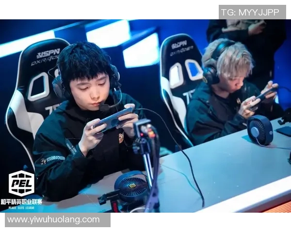 LNG战队在精英赛中以77分稳居积分榜首位，展现强劲实力